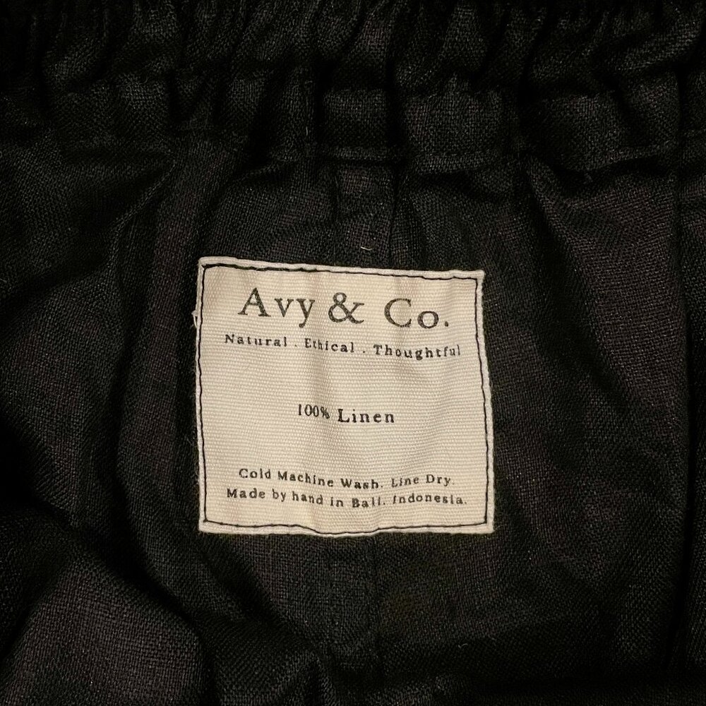 Avy & Co. linen wide leg pant